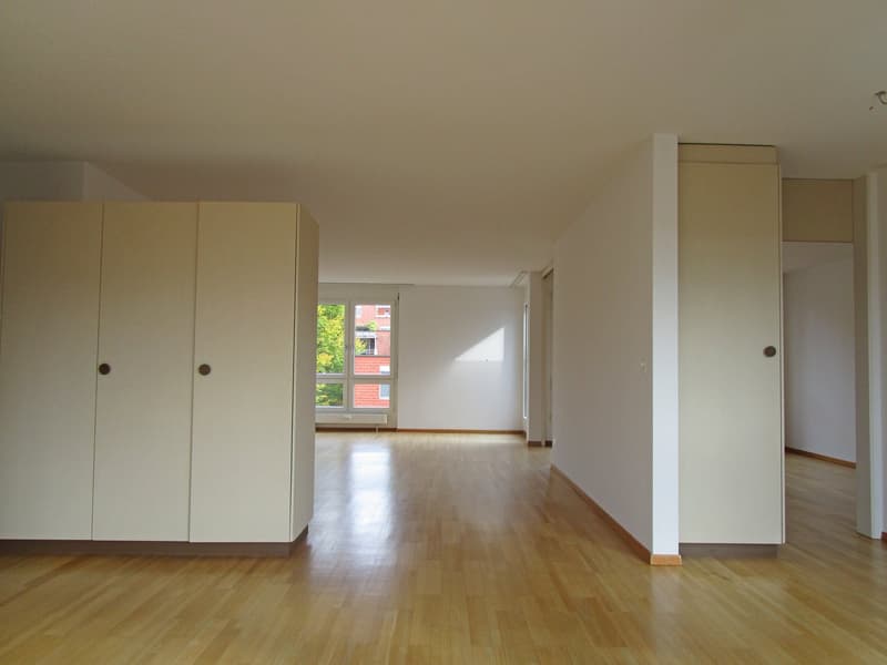 Wunderschöne Wohnung in grüner Umgebung befristet bis am 31.10.2027 (4)