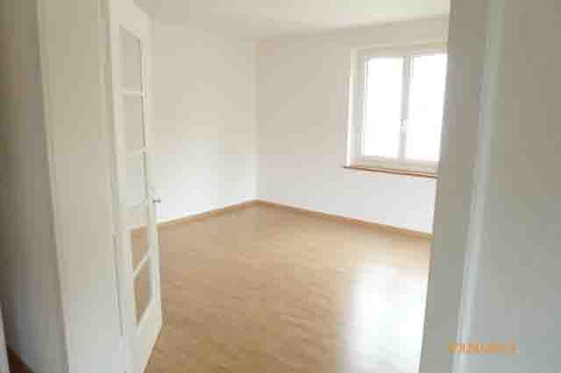 Moderne Singlewohnung an top Wohnlage (2)