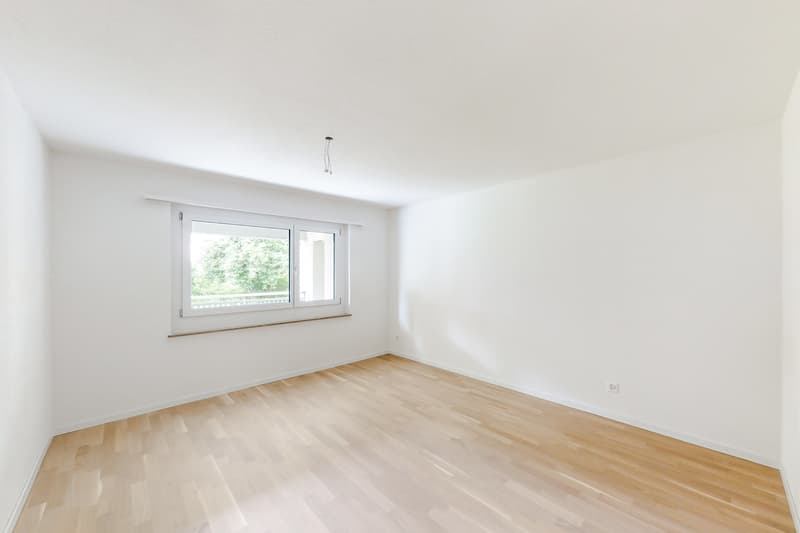 Moderne Wohnung mit Südbalkon (4)