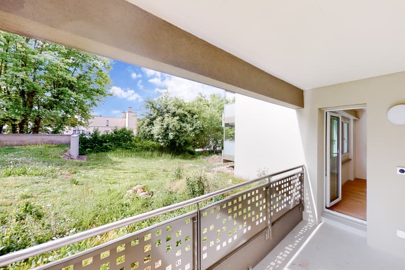 Moderne Wohnung mit Südbalkon (9)