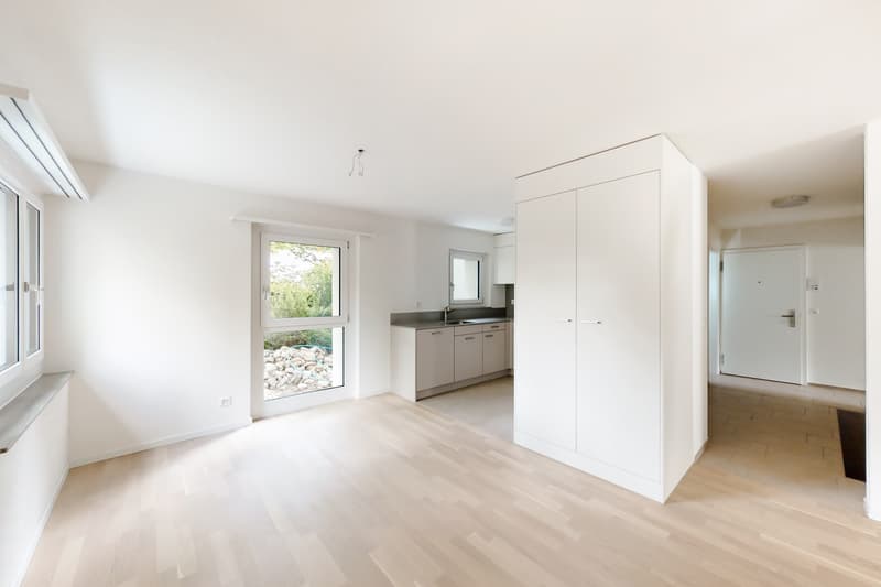 Moderne Wohnung mit Südbalkon (5)