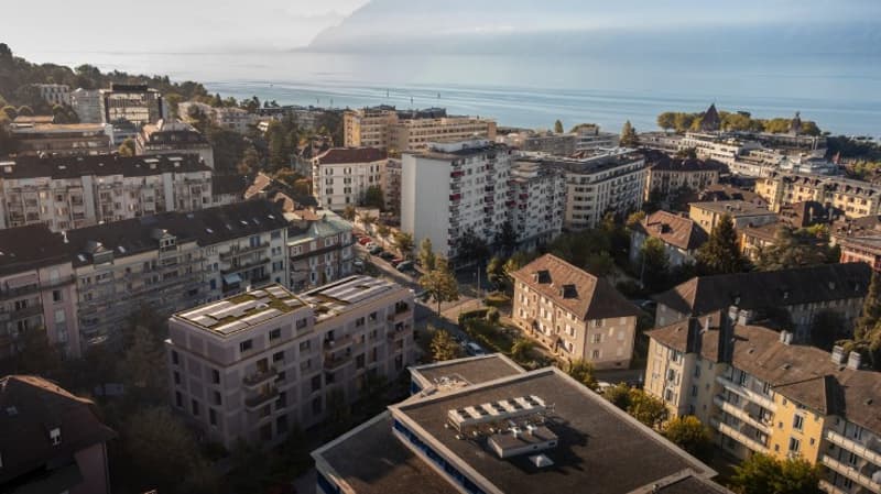 Attique dexception avec terrasse panoramique sur le lac au coeur de Lausanne (1)