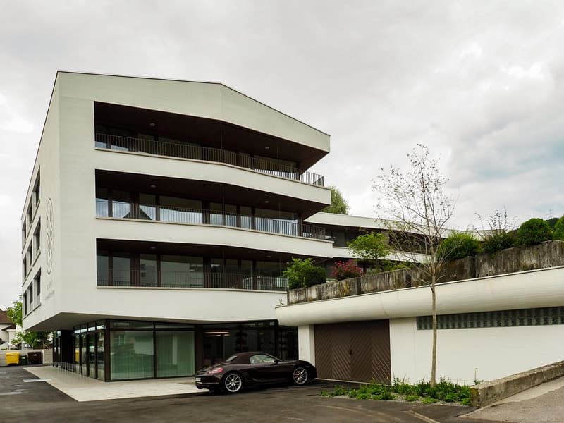 E-Parkplatz zu vermieten (2)