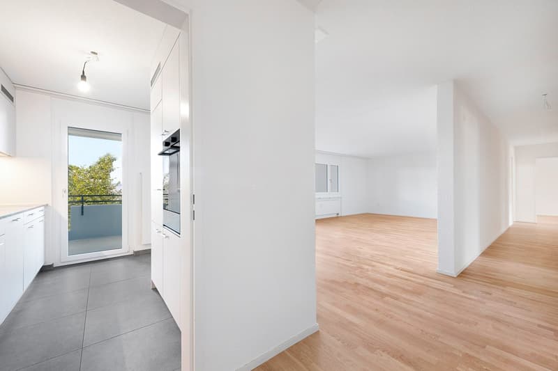 Helle Wohnung mit gemütlichem Sitzplatz (2)