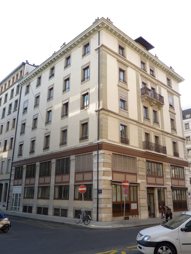 Un logement lumineux à deux pas de la gare (3)
