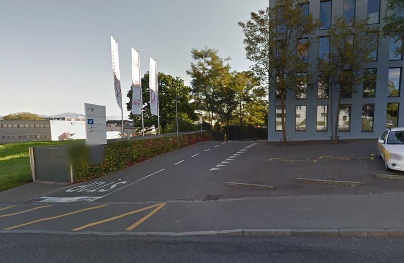 Doppeleinstellplatz an der Huobstrasse (1)