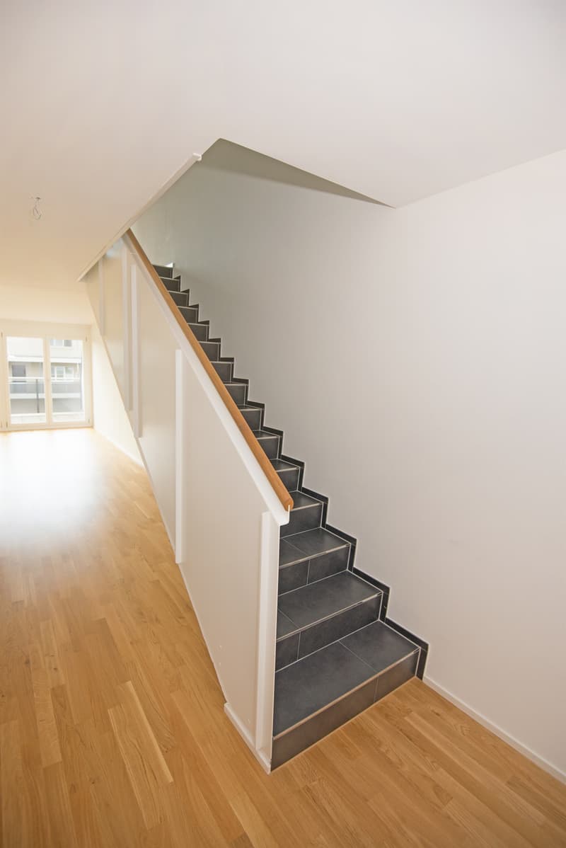 Maisonette-Wohntraum mit zwei Balkonen und herrlichem Alpenpanorama (6)