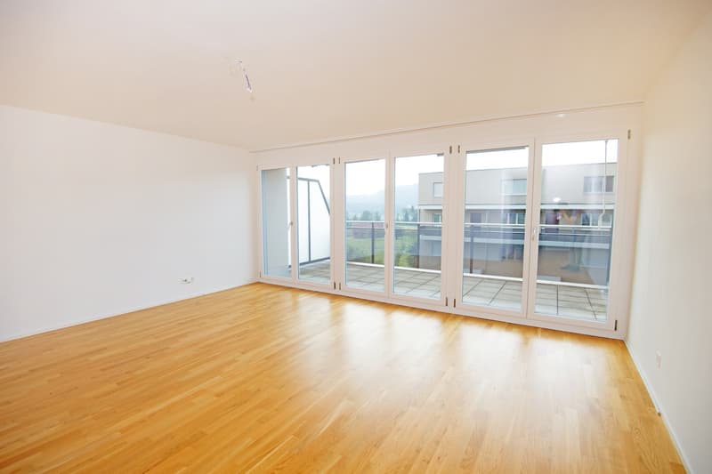 Maisonette-Wohntraum mit zwei Balkonen und herrlichem Alpenpanorama (4)