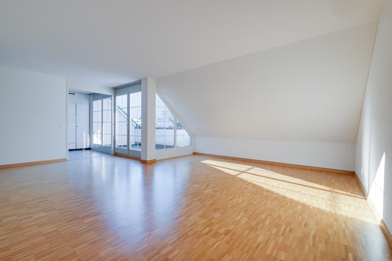 Grosszügige 3.5-Zimmerwohnung (6)