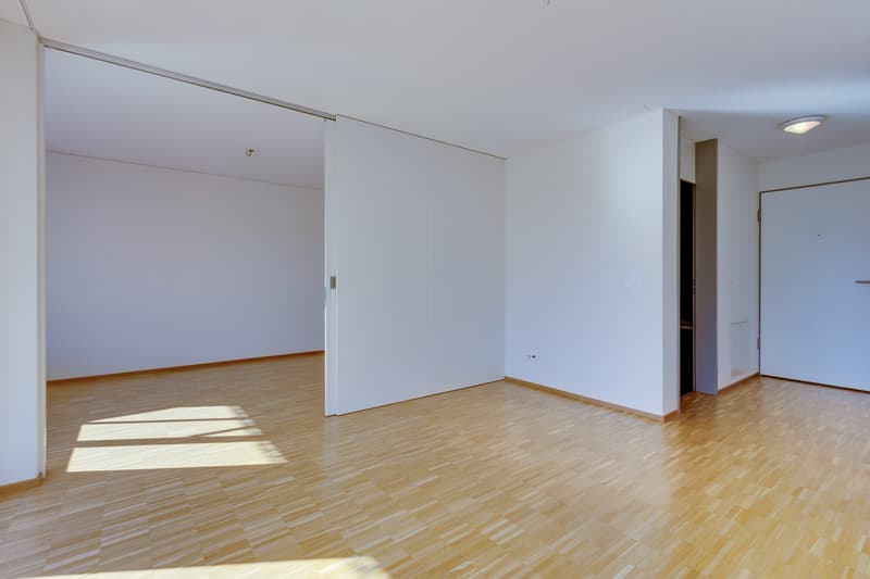 Moderne Wohlfühloase im Untergeschoss mit Sitzplatz (4)