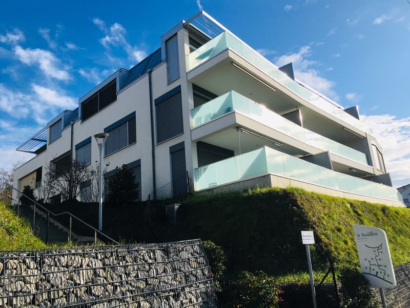 Superbe studio moderne (6)