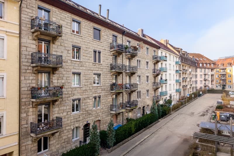 Bijoux zwischen Central und Irchelpark (1)