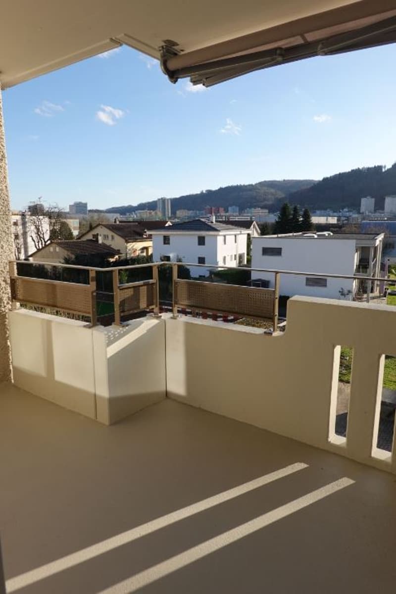 Geniessen Sie die Abendsonne auf dem Balkon! (8)