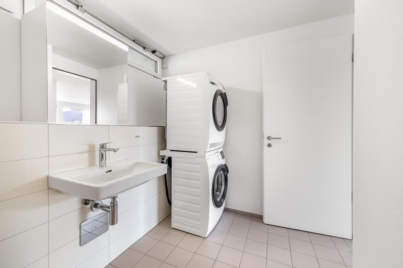 Urban wohnen im Herzen von Emmen moderne 2.5-Zimmer-Wohnung mit Balkon (12)