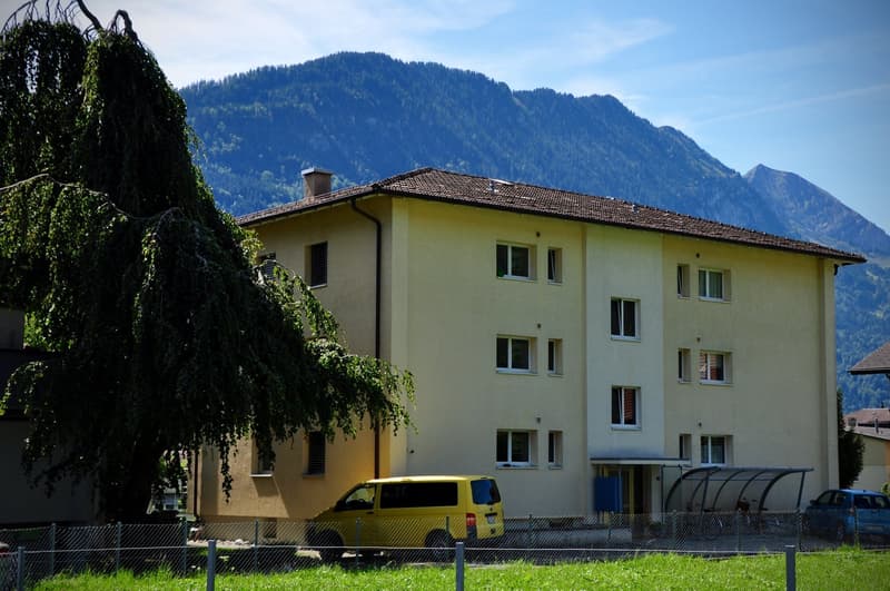 Einzelgarage in Interlaken! (1)