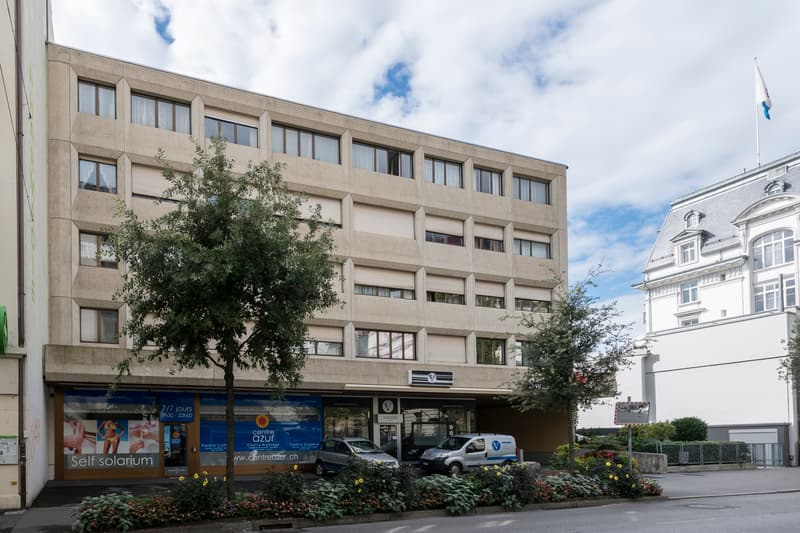 Place de parc à louer (2)