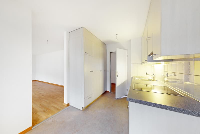 Toll gelegene Wohnung in Oerlikon! (8)