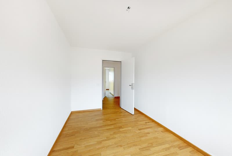 Toll gelegene Wohnung in Oerlikon! (5)
