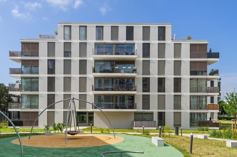 Immeuble moderne à Ecublens (2)