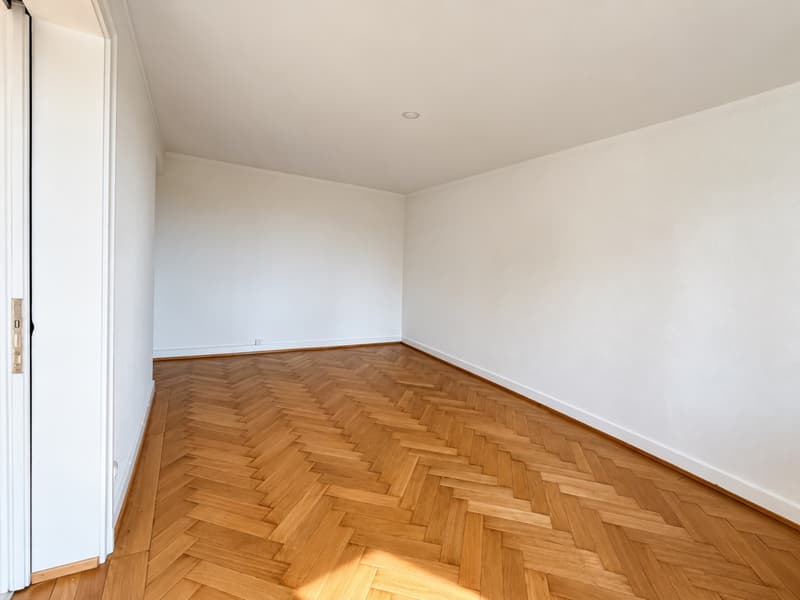 Frisch sanierte Altbauwohnung mit Charme (3)