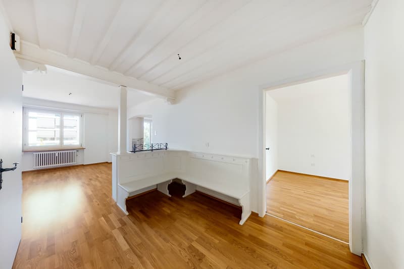 Grosszügige Wohnung an beliebter Lage (4)