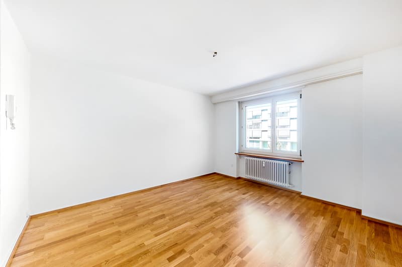 Grosszügige Wohnung an beliebter Lage (11)