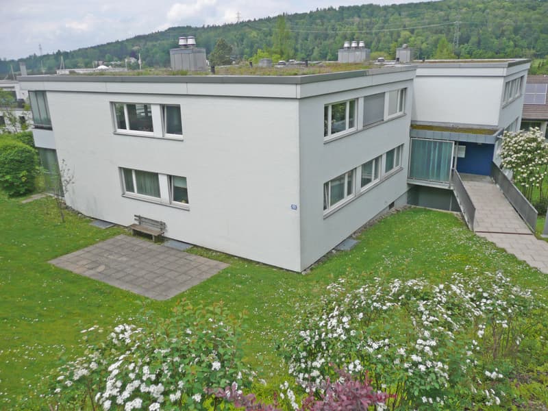 Hier strahlt die Sonne- wunderschöne Wohnung im Grünen sucht Sie! (2)