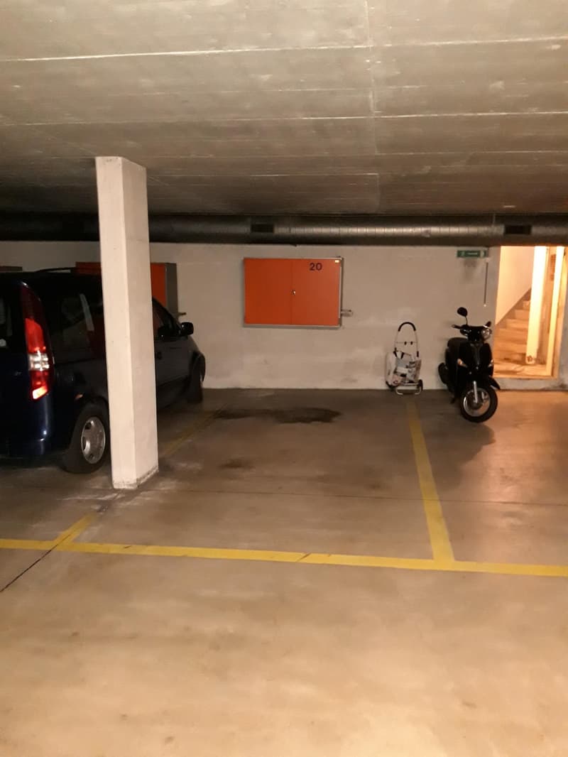 Einstellplatz per sofort oder nach Vereinbarung verfügbar (3)