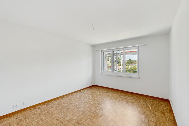 Modern wohnen in Schwerzenbach frisch saniert & bestens angebunden! (6)