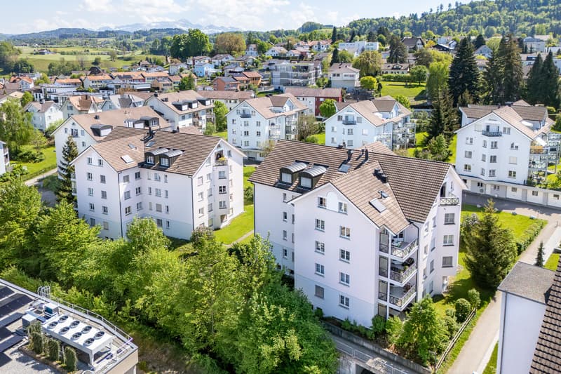 Mehr Wohnqualität für die ganze Familie frisch saniert! (1)