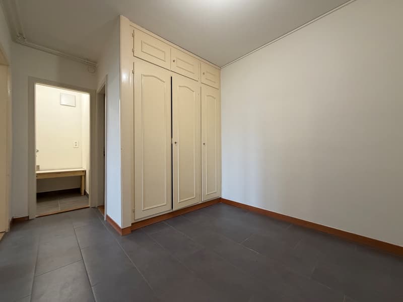 Grand 3 pièces à louer à Pérolles (4)