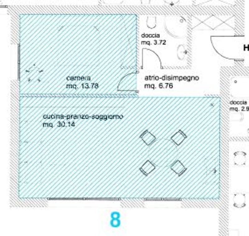 Luminoso e moderno immerso nella natura (8)
