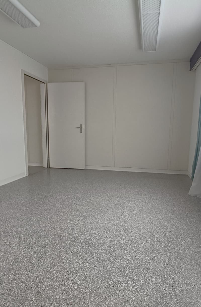 Espace de bureau au centre de Horw (2)