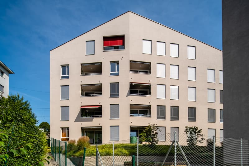 Schöne moderne 2.5 Zimmerwohnung (9)