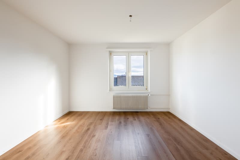 Kleine 2 Zimmer-Wohnung mit viel Ruhe (3)