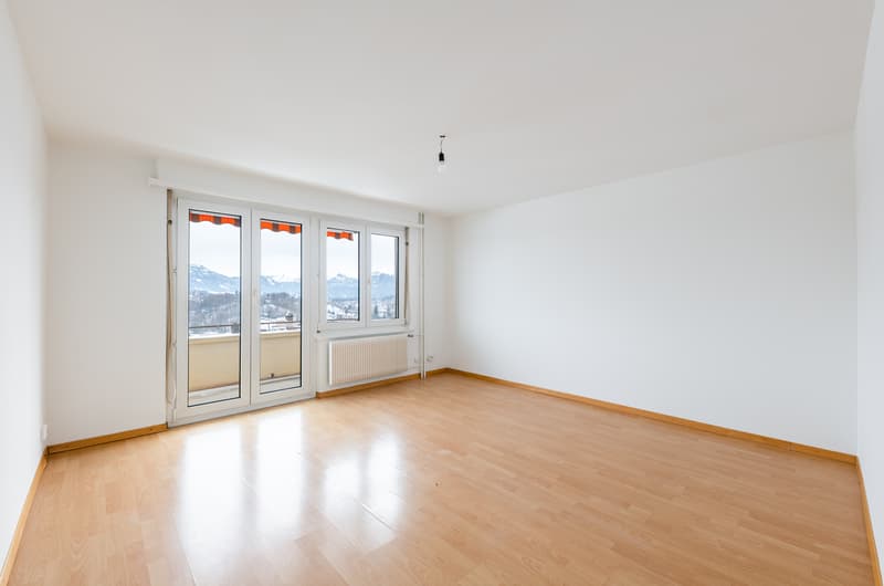 Kleine 3 Zimmer-Wohnung mit viel Ruhe (4)