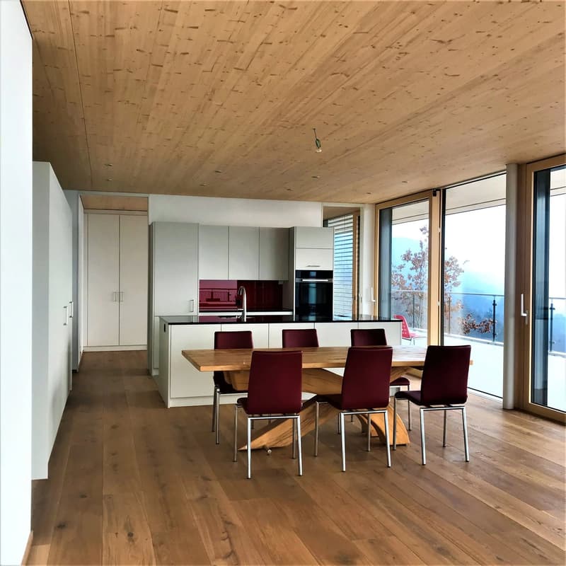 Casa unifamiliare moderna di 4,5 locali con vista panoramica a Evilard (5)