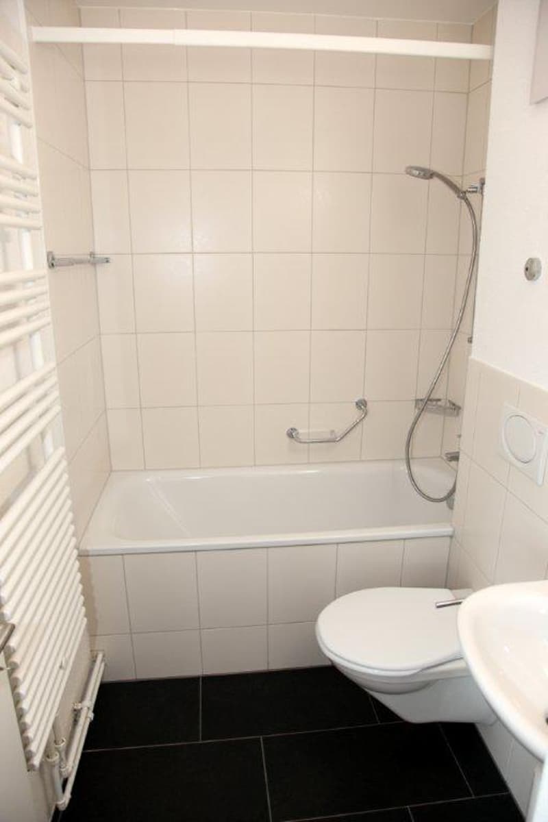 Charmant appartement 1 pièce avec balcon à Wabern (6)