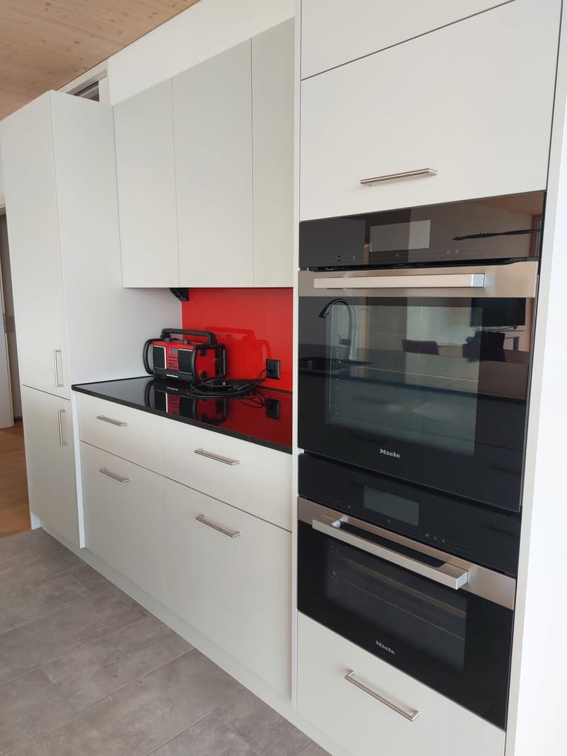 Casa unifamiliare moderna di 4,5 locali con vista panoramica a Evilard (6)
