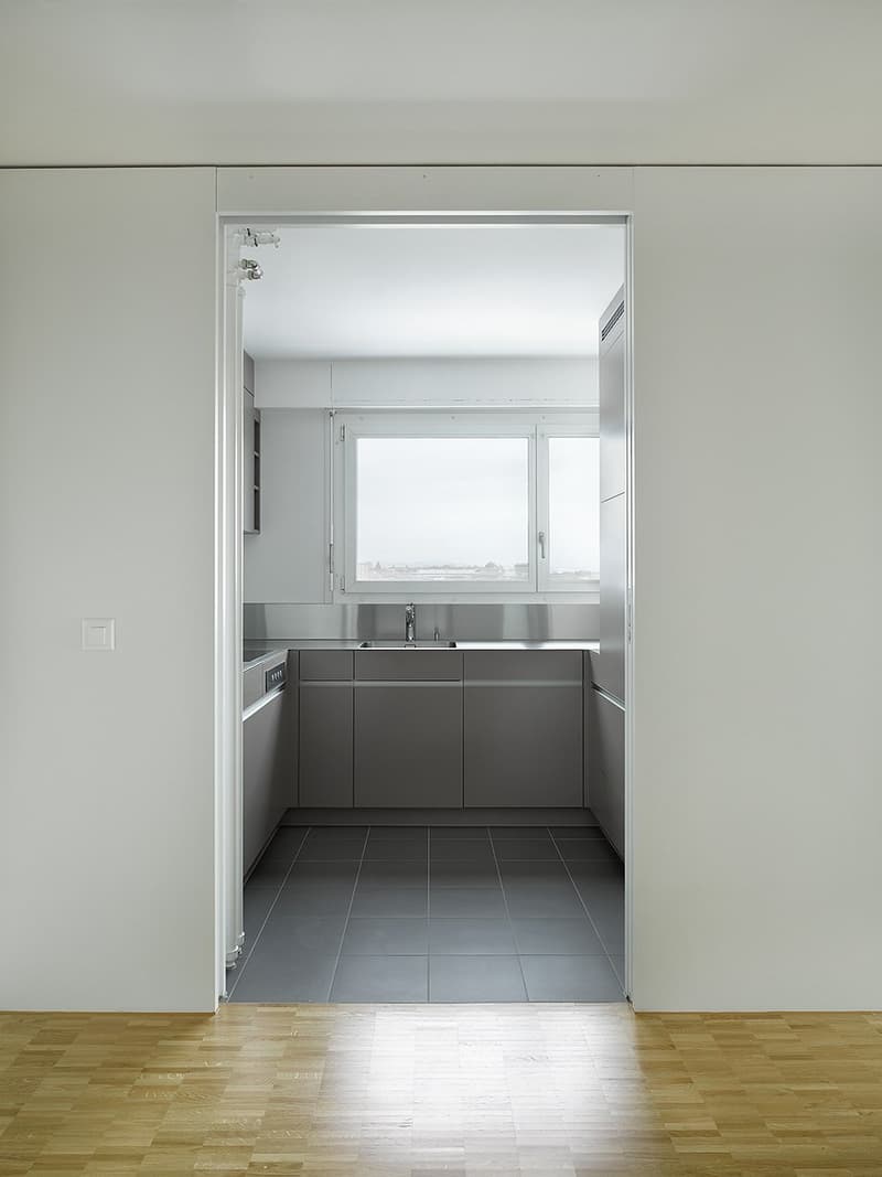 Appartamento moderno 2.5 locali con vista sulla città a Berna (7)