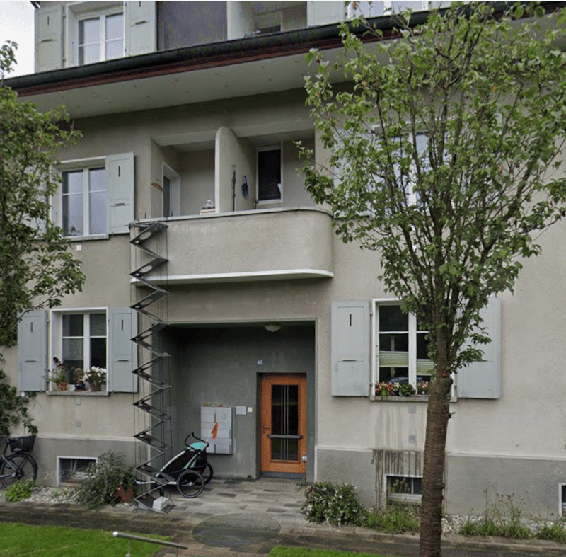 Affascinante appartamento maisonette di 6 locali a Liebefeld – Edificio storico con carattere (1)