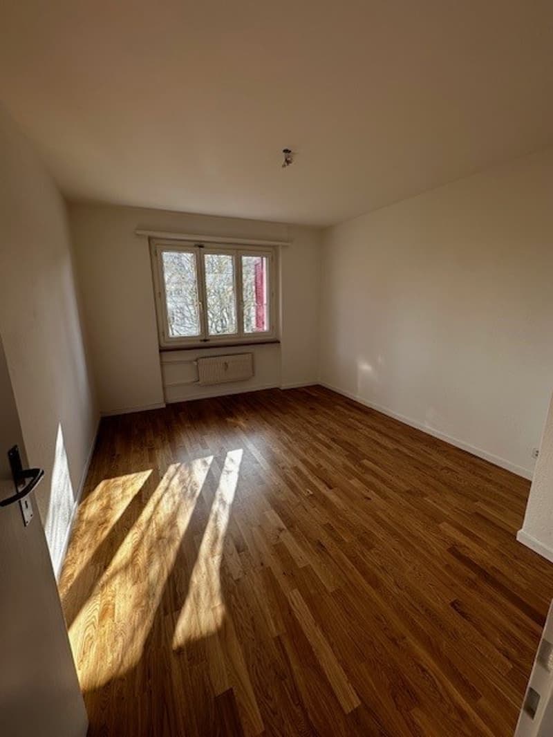 Charming 3-room apartment in a quiet location in Zollikofen (4)