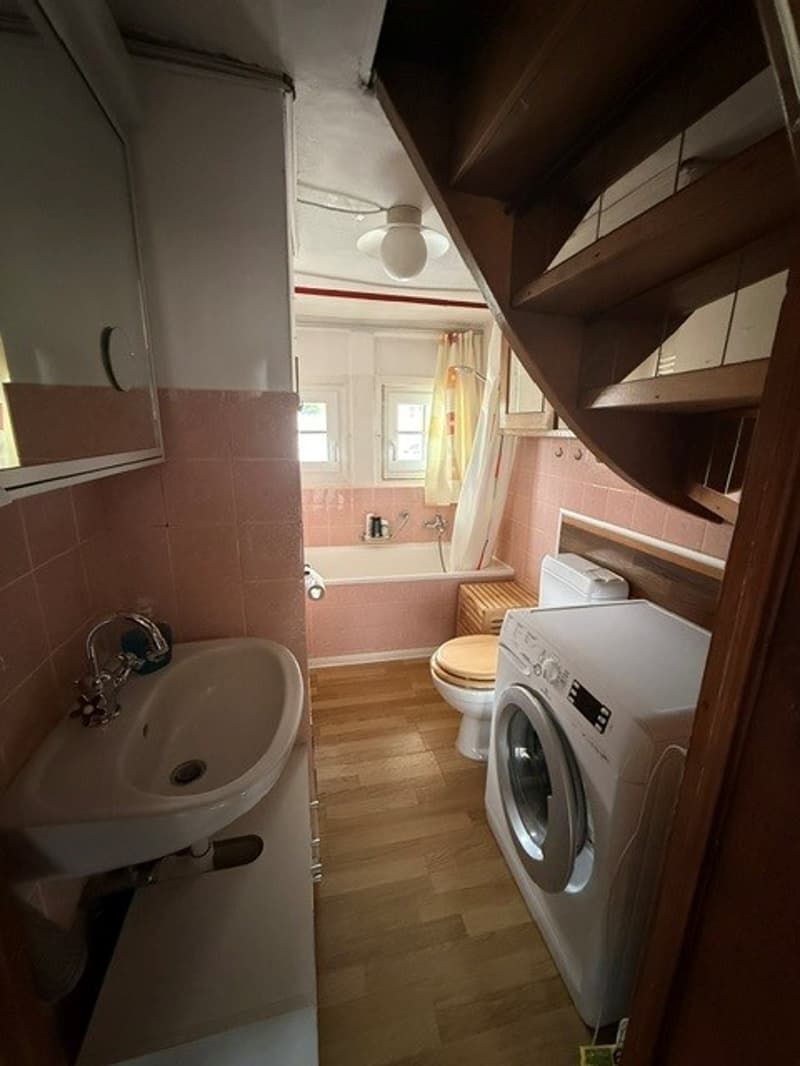 Charmante teilmöblierte 2-Zimmer-Maisonettewohnung in Kallnach (3)
