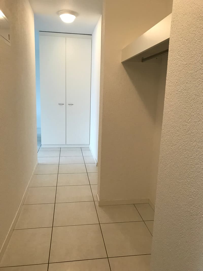 Gemütliche 2-Zimmer-Wohnung mit Balkon in Münchenbuchsee (5)