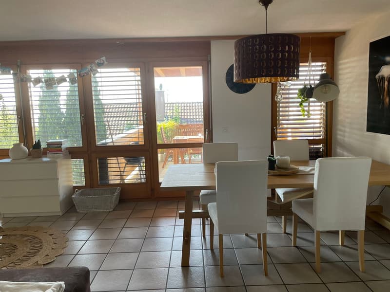 helle, ruhige 3.5 Zimmerwohnung in ländlicher Umgebung (2)