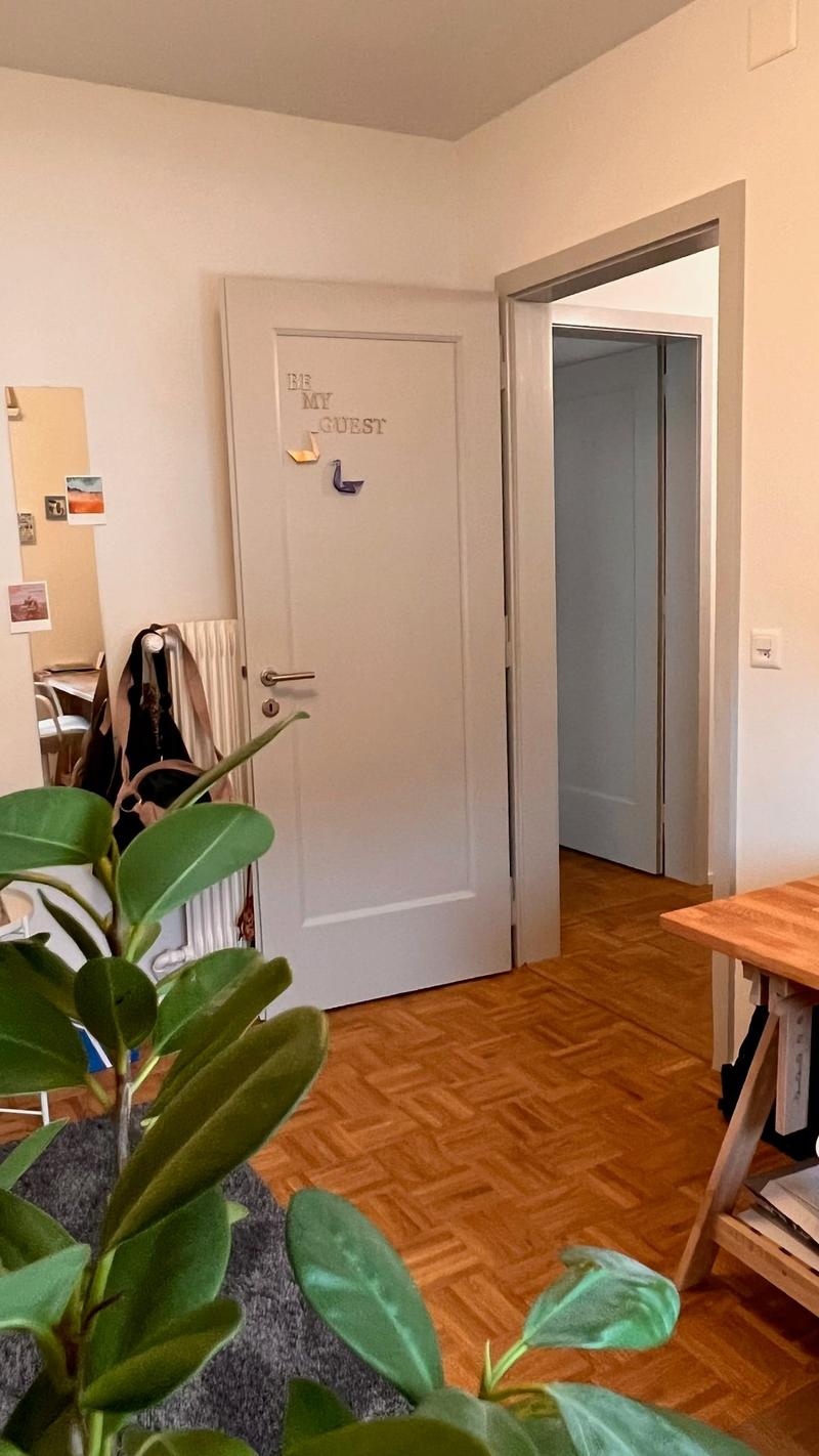 Charmante, gepflegte 4-Zimmer-Wohnung mit Balkon in Spiegel b. Bern (16)