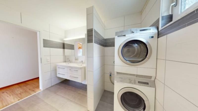 Appartement spacieux en mansarde comme résidence principale (11)