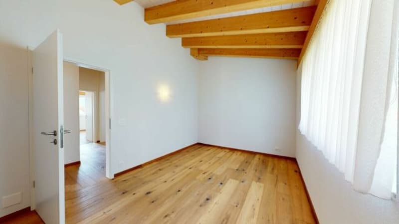Appartement spacieux en mansarde comme résidence principale (8)