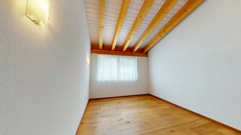 Appartement spacieux en mansarde comme résidence principale (7)