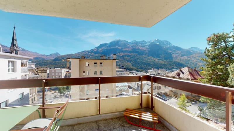 Zuhause im Herzen von St. Moritz - 4,5-Zimmer-Wohnung mit Panoramabalkon (4)